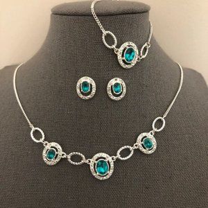 Avon birthstone blue zircon set